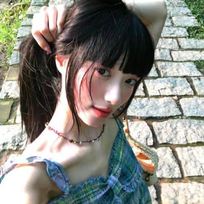 带剑女孩 海报